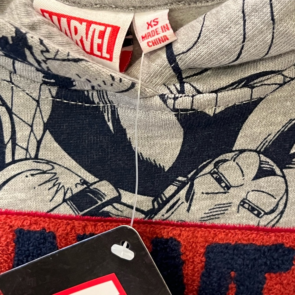 NWT Boys Marvel Graphic Print Hoodie Pullover Gray Blue Sweatshirt - Picture 9 of 10